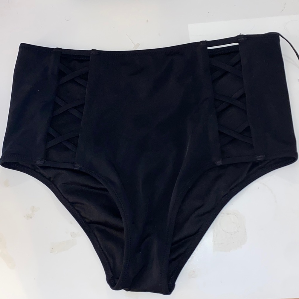 Shade & Shore Women’s Bikini Bottoms